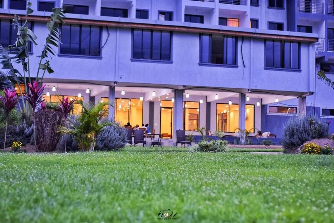 The Willis Hotel, Bomet Kültér fotó